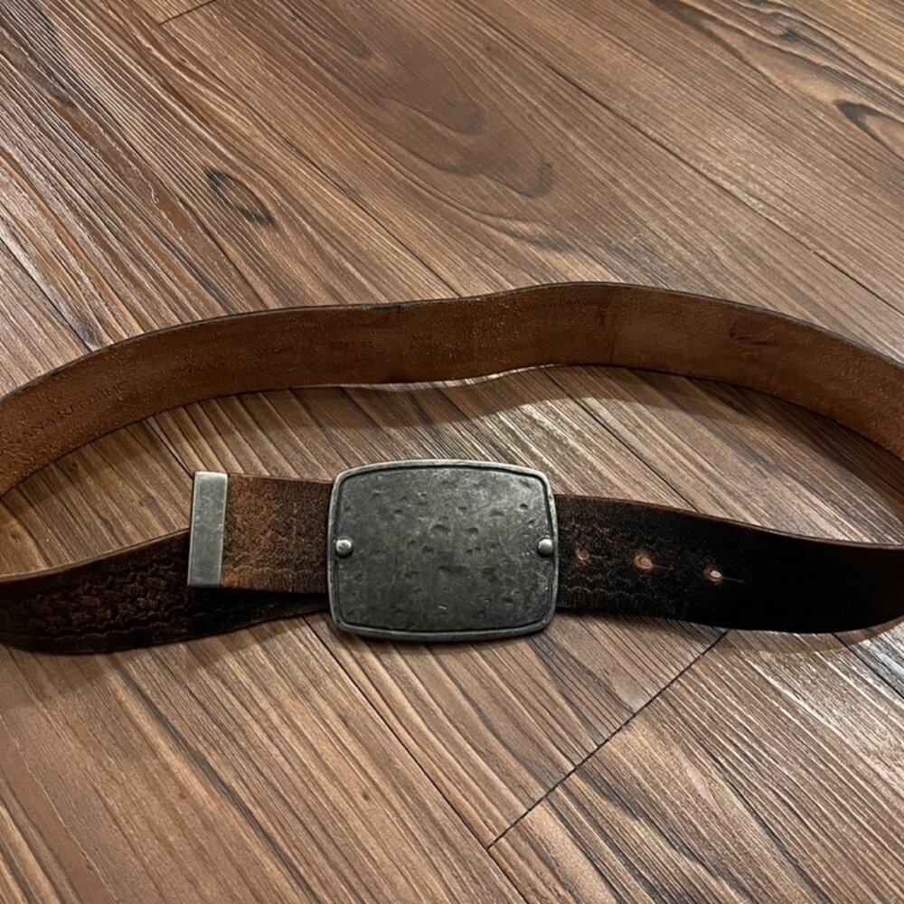 Banana Republic Western Basketweave Vintage Leather Belt / Size 36